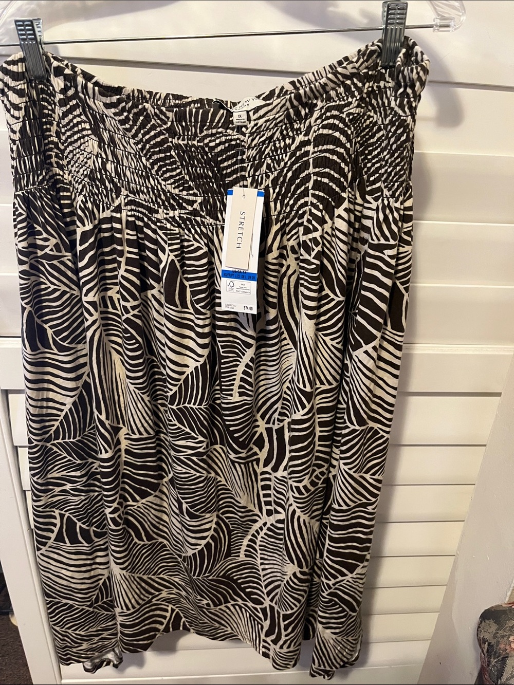Jones New York Black & White Leaf-Print Midi Skirt